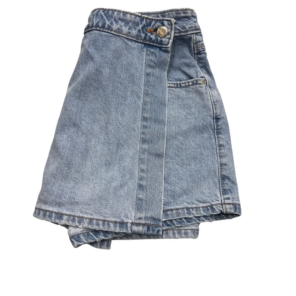 Zara‎ Womens Light Wash Denim Wrap Front Skort Blue High Waisted Size S